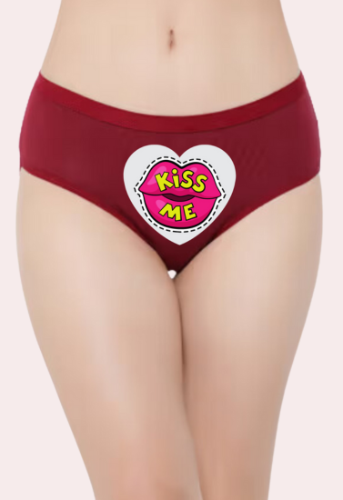 Kiss me” printed panty for her